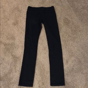 LULULEMON BLACK LEGGINGS